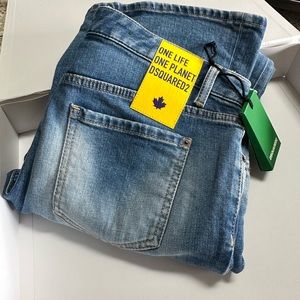 Brand new DSQUARED2 jeans